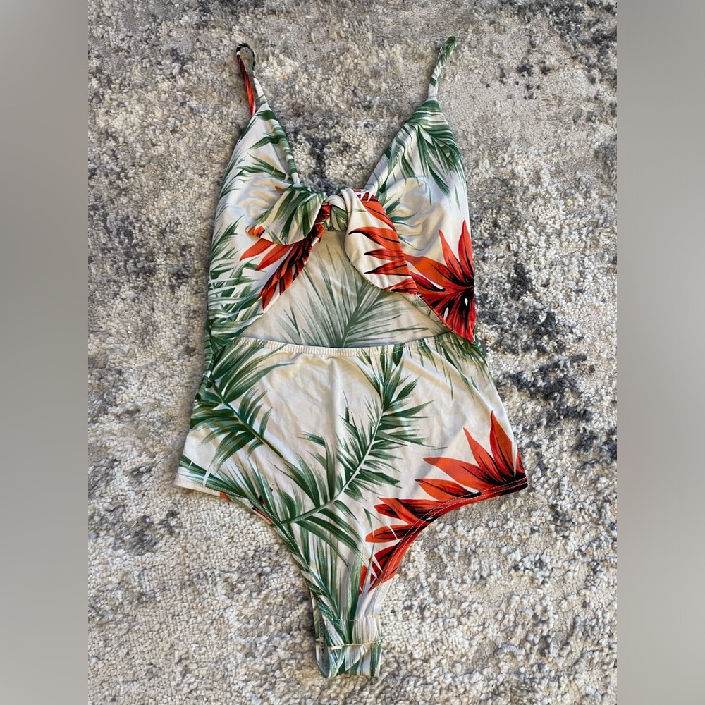 No size // Fits like an XS